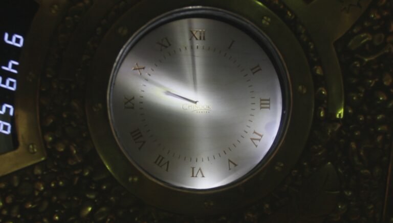 Why Time Seems to Slow Down in a Crisis